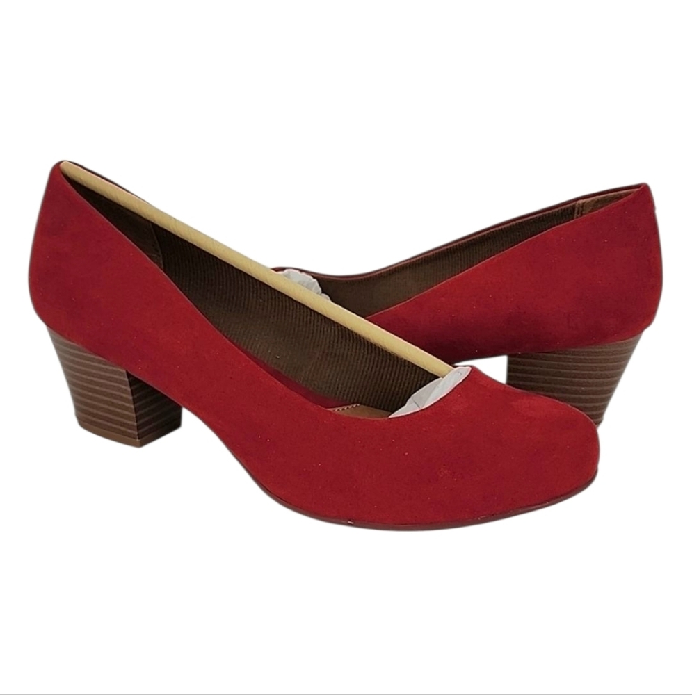 Cloudwalkers BY avenue AJA Pump Size 9.5W Red Suede Slip on Shoes Block Heel